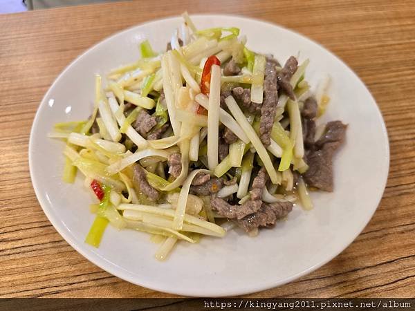 《淡水•食》淡水新市鎮美食|淡水美味餡餅粥|淡水小籠包～宋朝