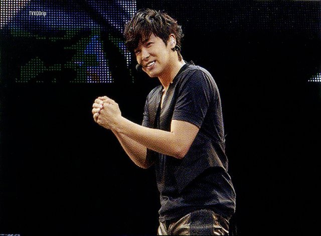 bigeastfanmtdvd011.jpg