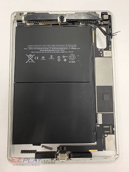 換了好幾條線都不能充電的IPAD AIR 2 是尾插模組壞掉