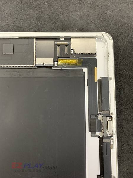 換了好幾條線都不能充電的IPAD AIR 2 是尾插模組壞掉