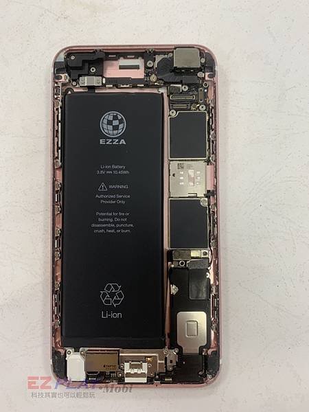 iPhone6s Plus 相機無法開啟一片黑暗 更換相機後