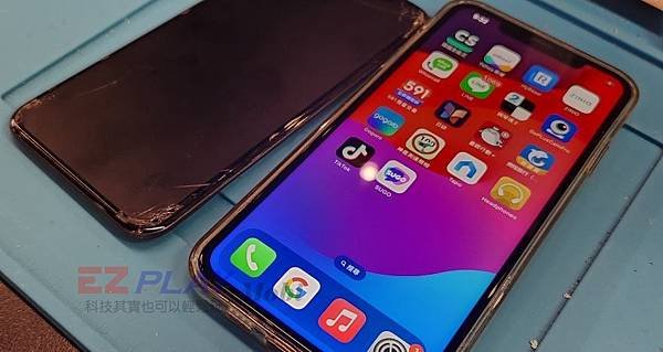 iPhone XS Max 面板換新？選擇947PLUS —