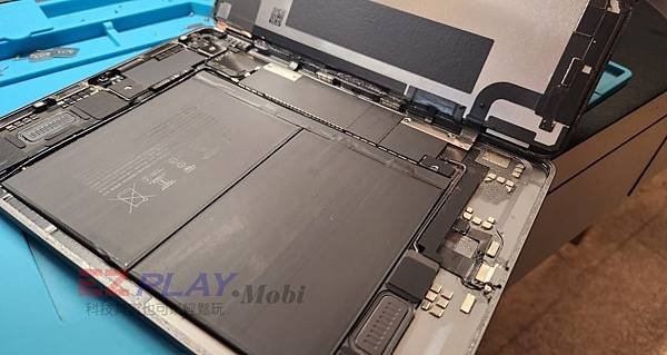 iPad Air 泡水不開機？947PLUS，20年老字號專