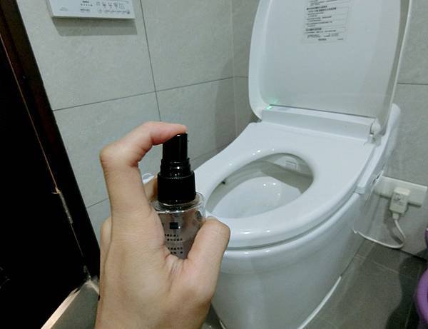 011.jpg