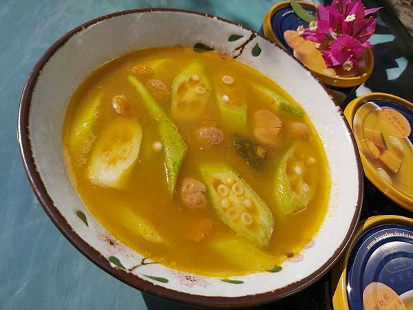 「鮮盒子」異國濃湯系列