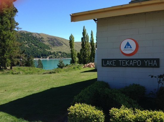 yha-lake-tekapo.jpg