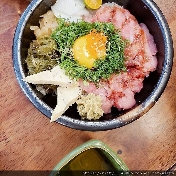 西湖站-五漁村丼飯屋