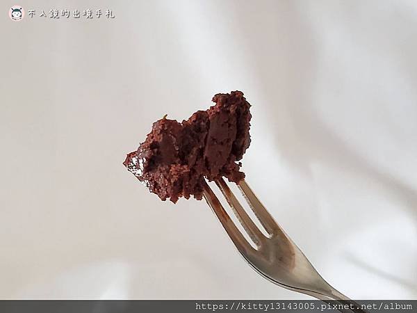 起士公爵 靜岡極濃抺茶生巧克力16入+皇家布朗尼6吋心型