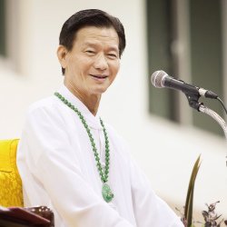 慈悲的妙禪師父.jpg