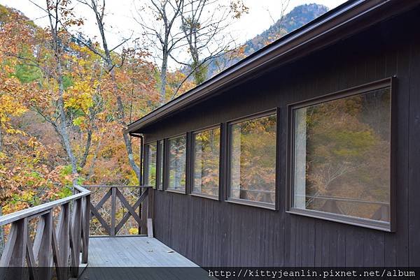 定山溪-cafe gakeno-ue（咖啡館懸崖上）