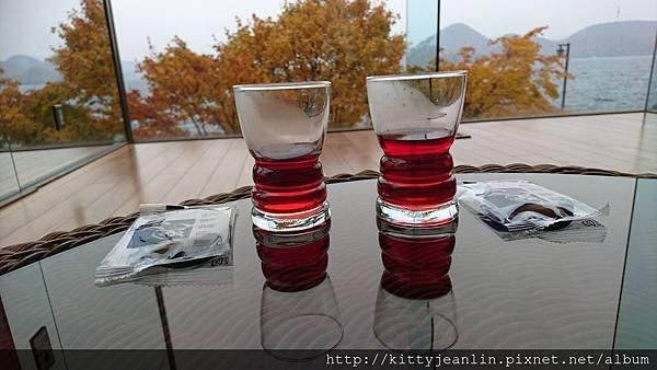 洞爺湖乃の風下午茶
