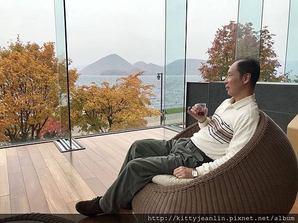 洞爺湖乃の風下午茶