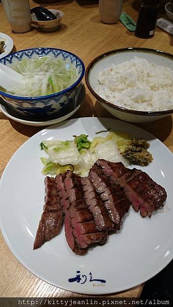 利久牛舌-牛たん炭燒 RIKYU