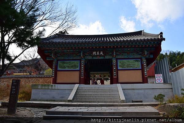 韓國國寶寺廟-金井山梵魚寺