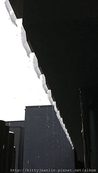 積雪的星野