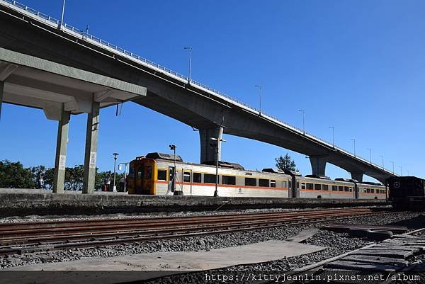 金崙車站