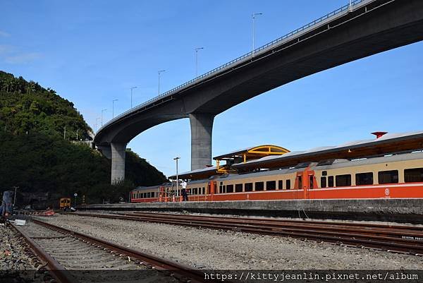 金崙車站