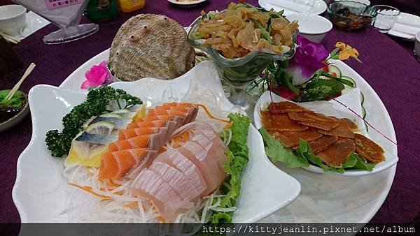 龍佳園 景觀餐廳 初二大餐吃飽飽