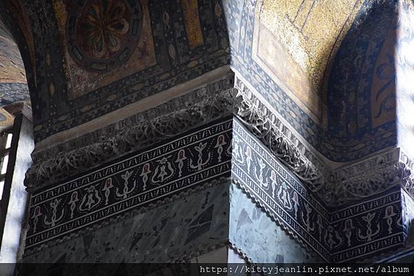 聖蘇菲亞博物館(Ayasofya Müzesi)