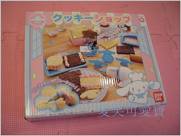 BANDAI 大耳狗餅乾壓模跟奶油槍.餅乾存放盒, 199元(Y拍499加80)