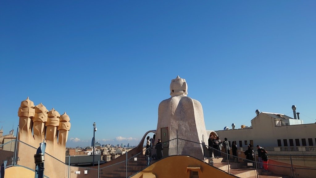 LINE_ALBUM_葡西13日之旅 路上快拍風景_230218_43.jpg