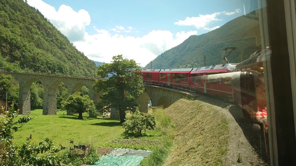 純瑞旅遊 - 盧加諾 - 伯尼納路線列車 - 達沃斯 - 冰