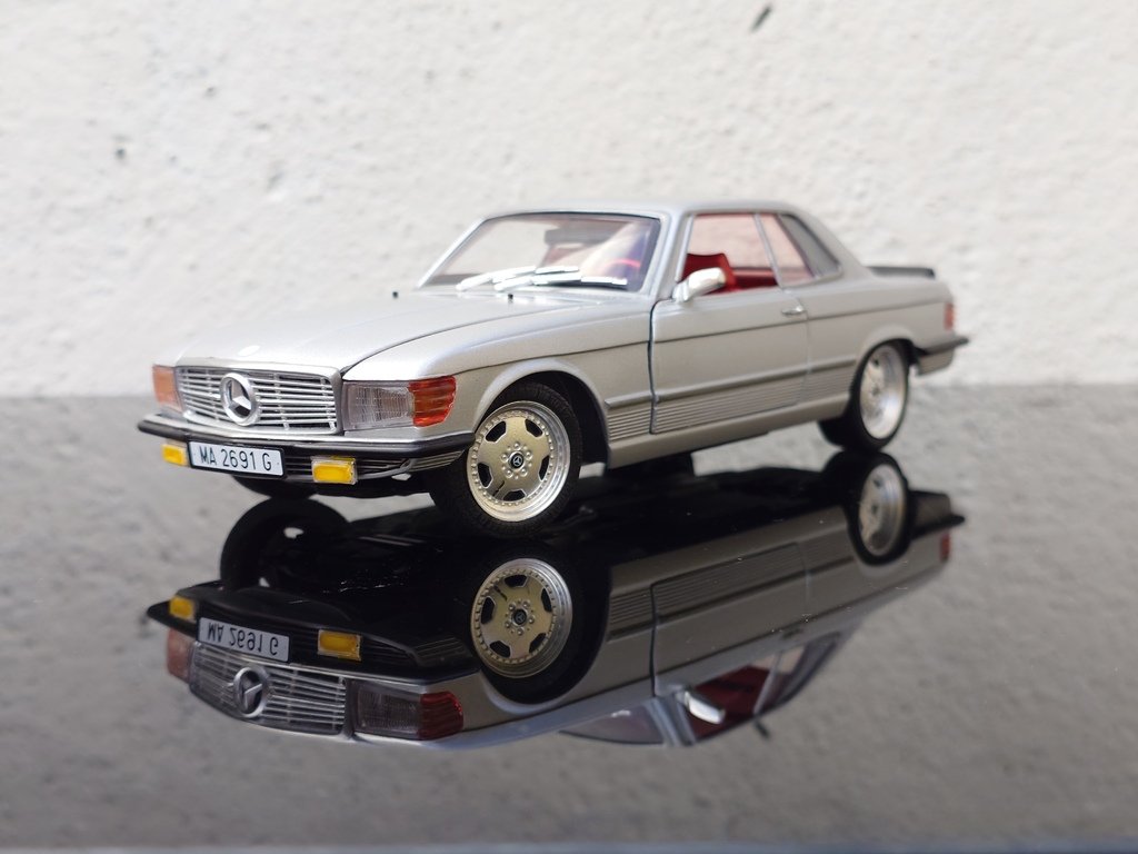 Mercedes-Benz 500 SLC