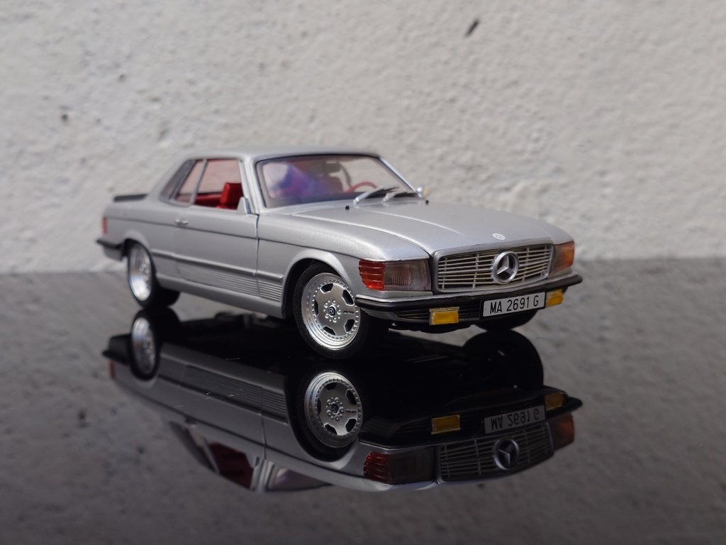 Mercedes-Benz 500 SLC