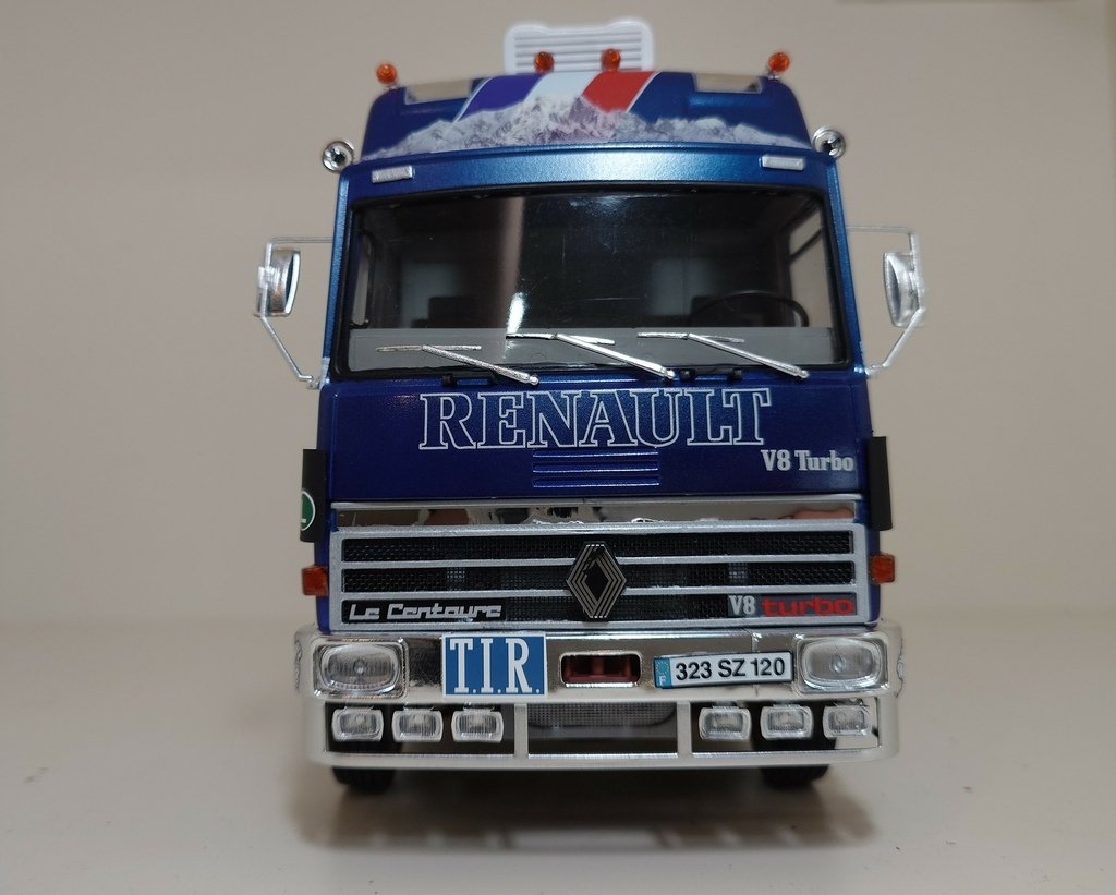 雷諾卡車 R360 Le Centaure Alps -