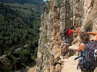 330px-Caminito_del_Rey_4.jpg
