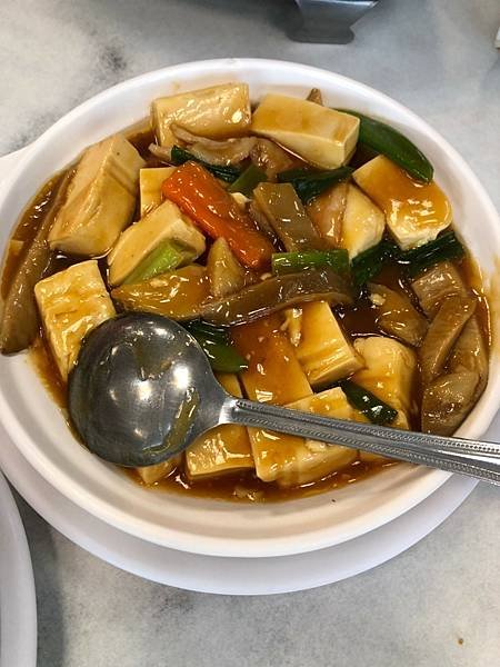台南永康區美食 。好城嘟現炒(永大店)台南永康家常平價熱炒 