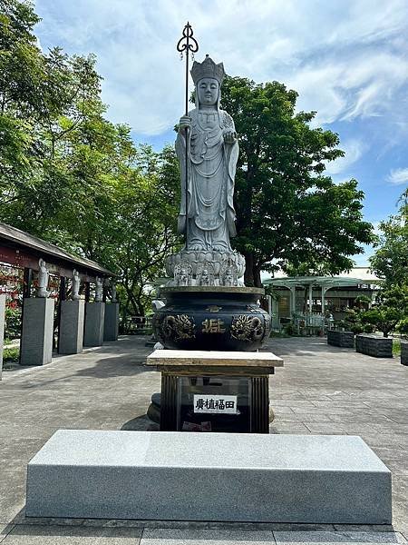 宜蘭縣員山鄉美麗日本風和廟宇參拜「北后寺」隱身在田野巷弄間免