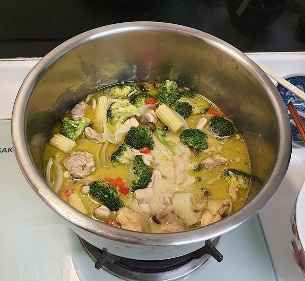 Roi Thai泰式綠咖哩醬.jpg