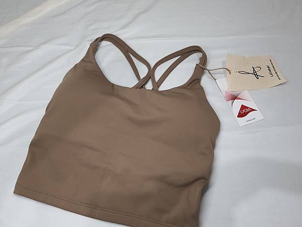 LAIWEAR瑜珈服開箱.jpg