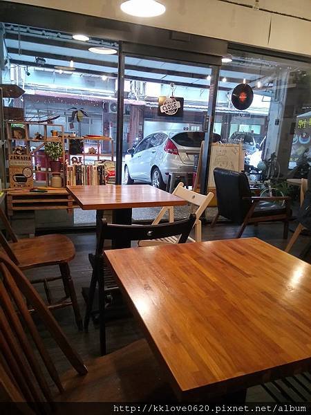 「Yeggi brunch」店內01.jpg