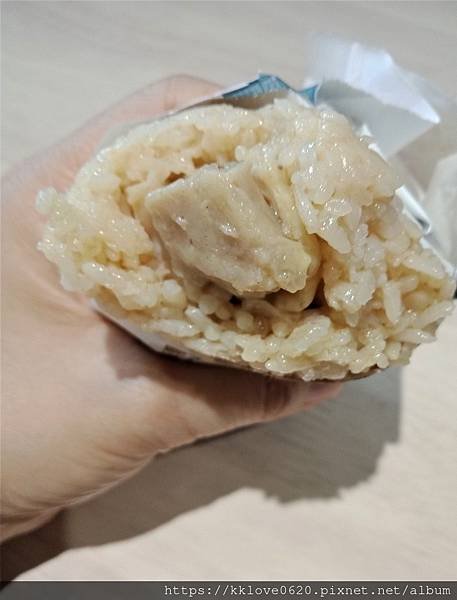 請客樓麻油雞飯糰01.jpg