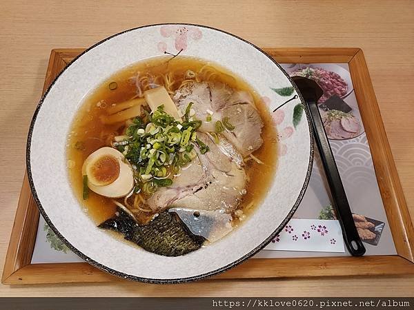 「拉麵本屋」東京醬油拉麵01.jpg