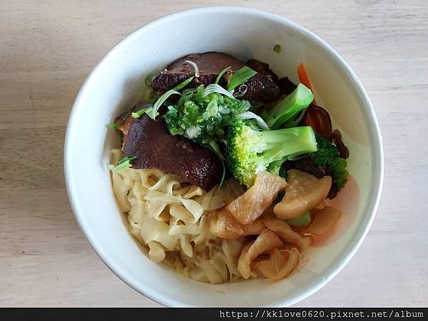 「南門文昌雞」封肉飯01.jpg