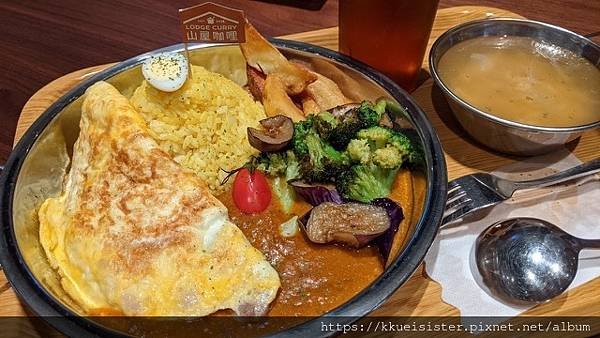21102905-美食街11.jpeg