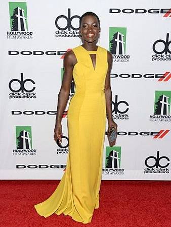 1. Lupita Nyong&apos;o In J.Mendel.jpg