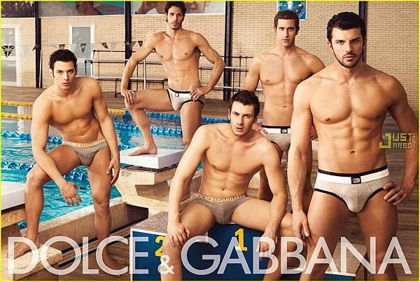 dolce-gabanna-underwear-summer-2009-ads-01