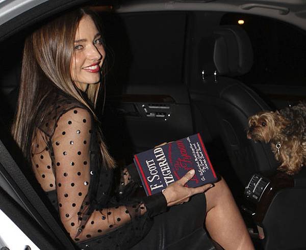 Miranda-Kerr-Olympia-Le-Tan-Book-Clutch-F.-Scott-Fitzgerald-The-Last-Tycoon