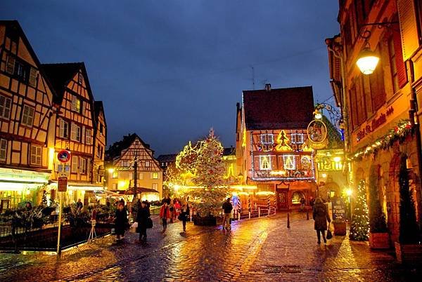 Colmar-Christmas-Market-©-French-Moments