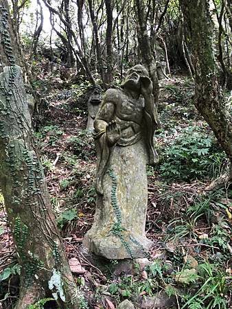 111年靈鷲山、三貂角燈塔健行記