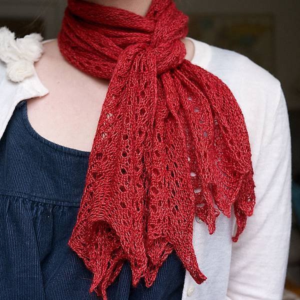silkpaca_Feather and Fan Short Scarf 圍巾(一絞).jpg
