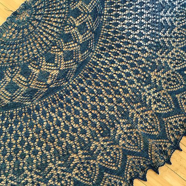 silkpaca_Vernal Equinox Shawl Surprise 披肩(二絞).jpg