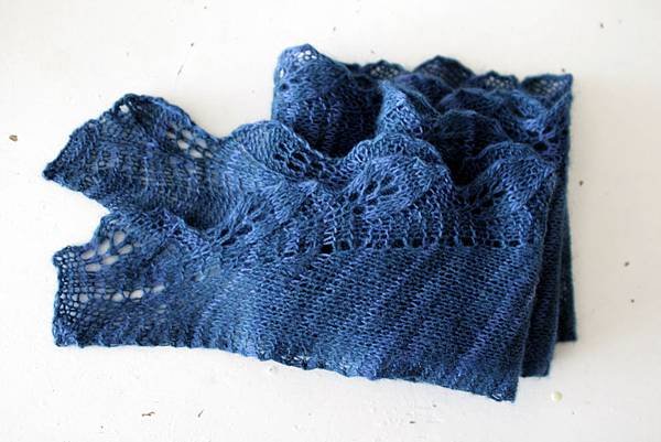 lace_Saroyan 圍巾(一絞)3.JPG