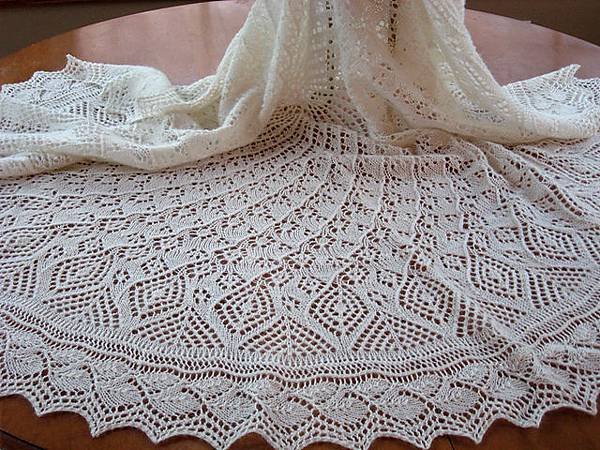 lace_Queen Anne’s Lace 披肩(三絞).jpg