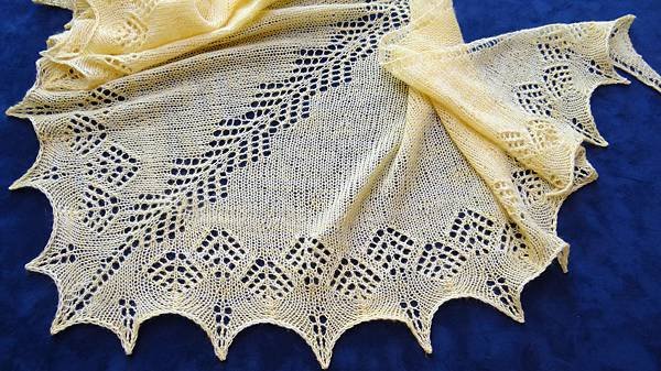 Marjamets Shawl 披肩(一絞)3.JPG