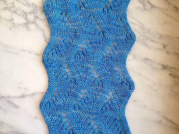 Meandering Vines Shawl 披肩(一絞)3.jpg